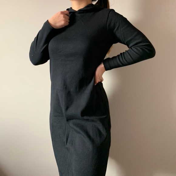 VINTAGE hooded long sleeve dress🌟 - Picture 3 of 3